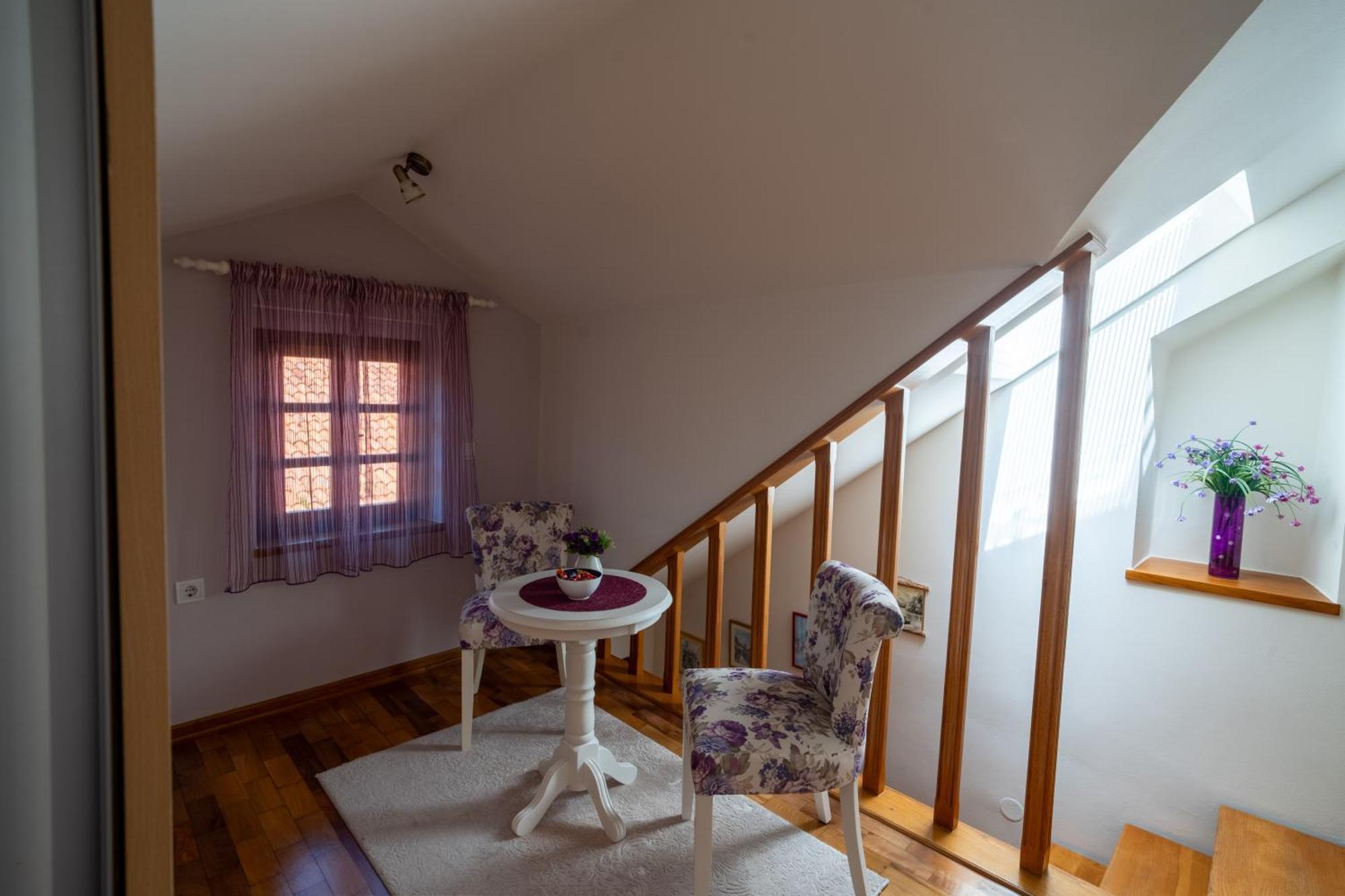 Apartment Belvi *