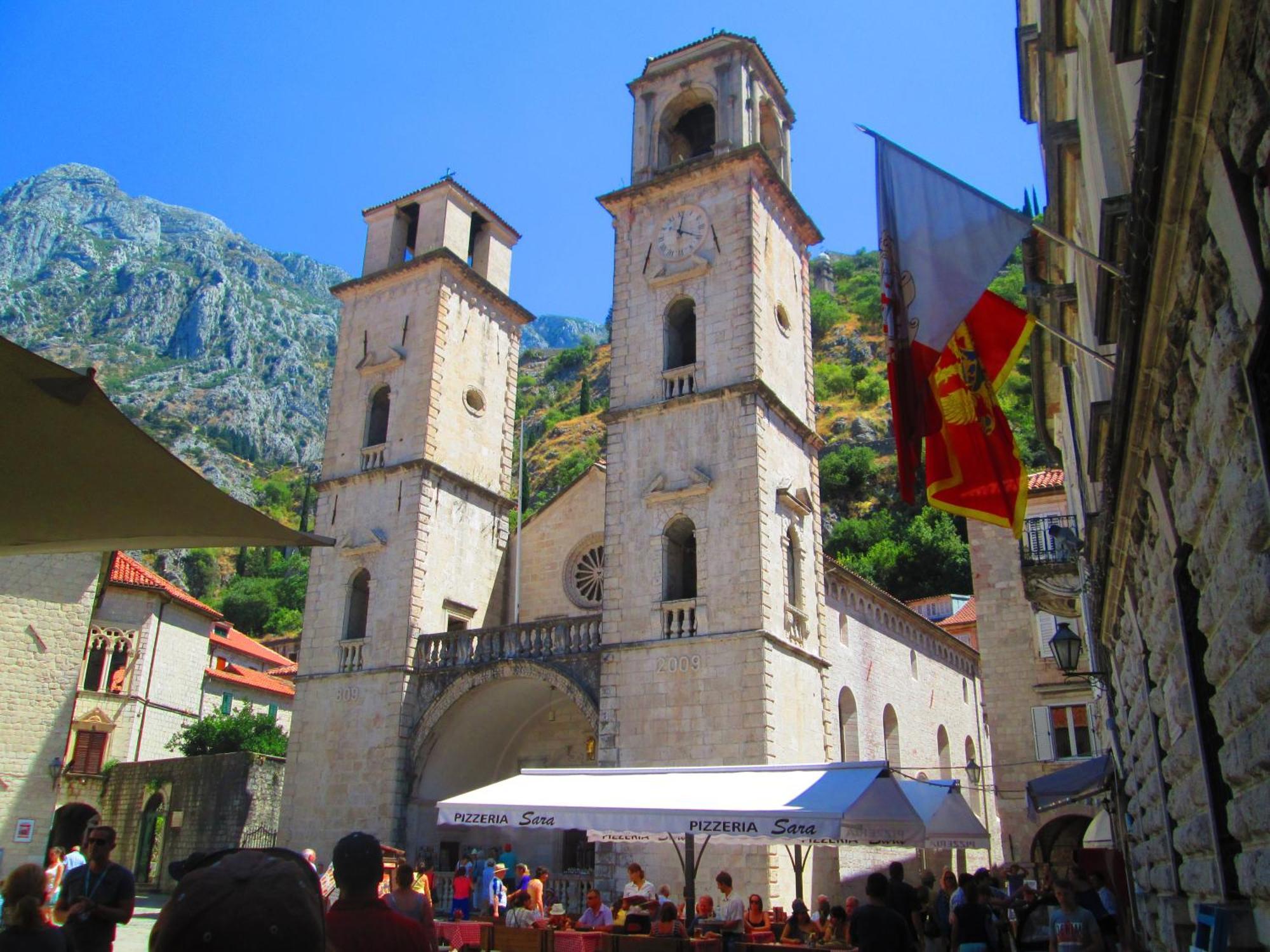 Belvi Apartment Kotor
