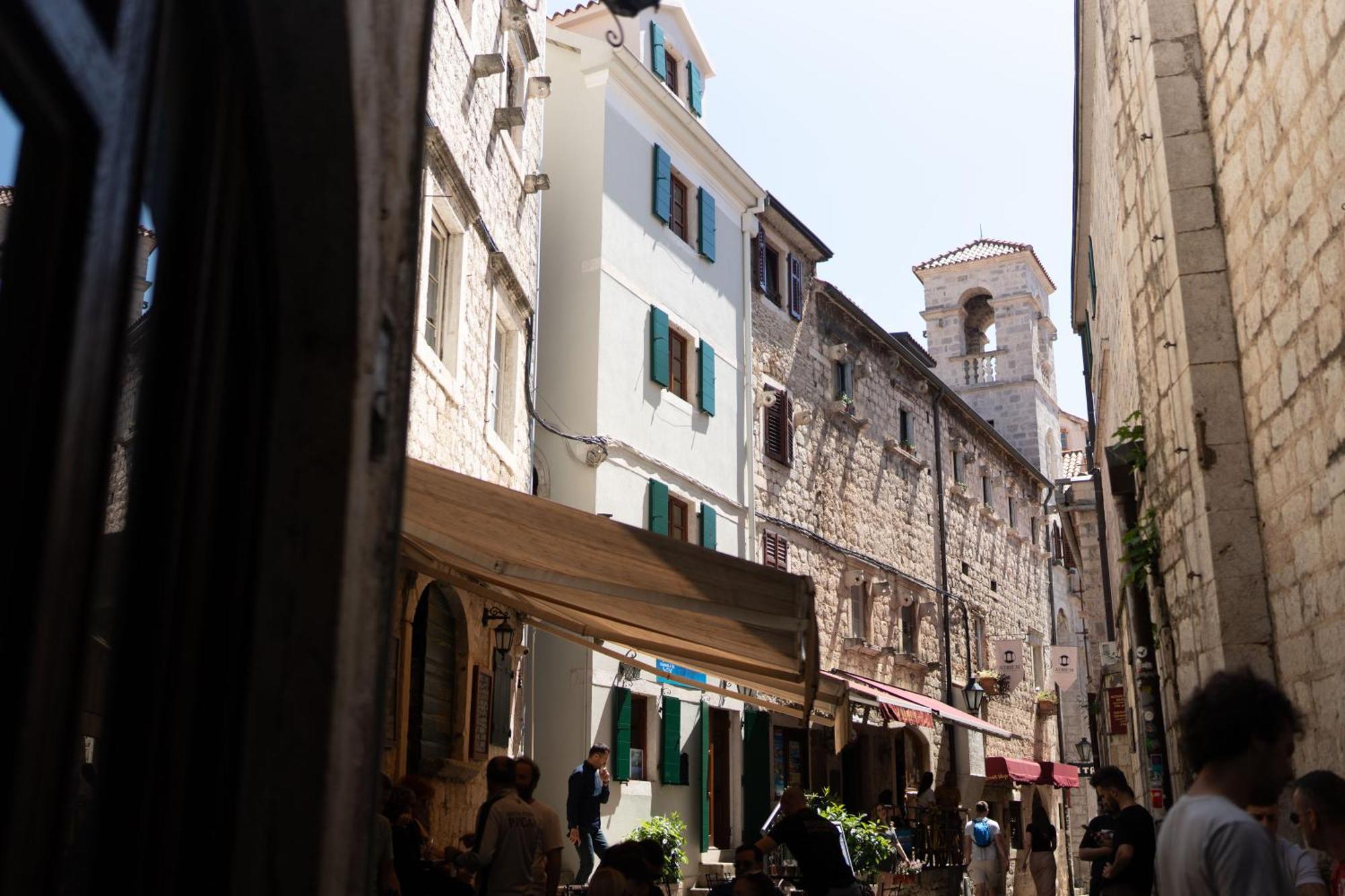 Belvi * Kotor