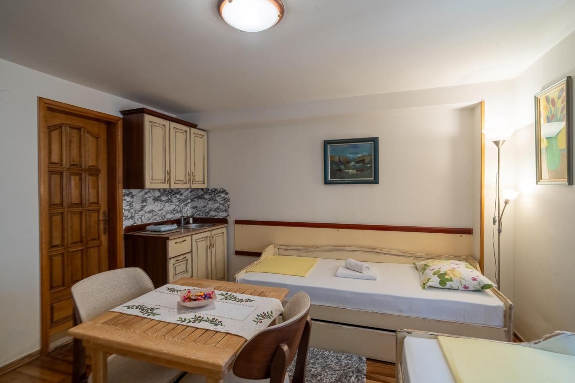 Apartment Belvi Kotor