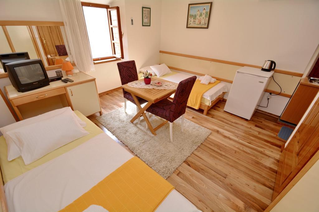 Apartment Belvi Kotor