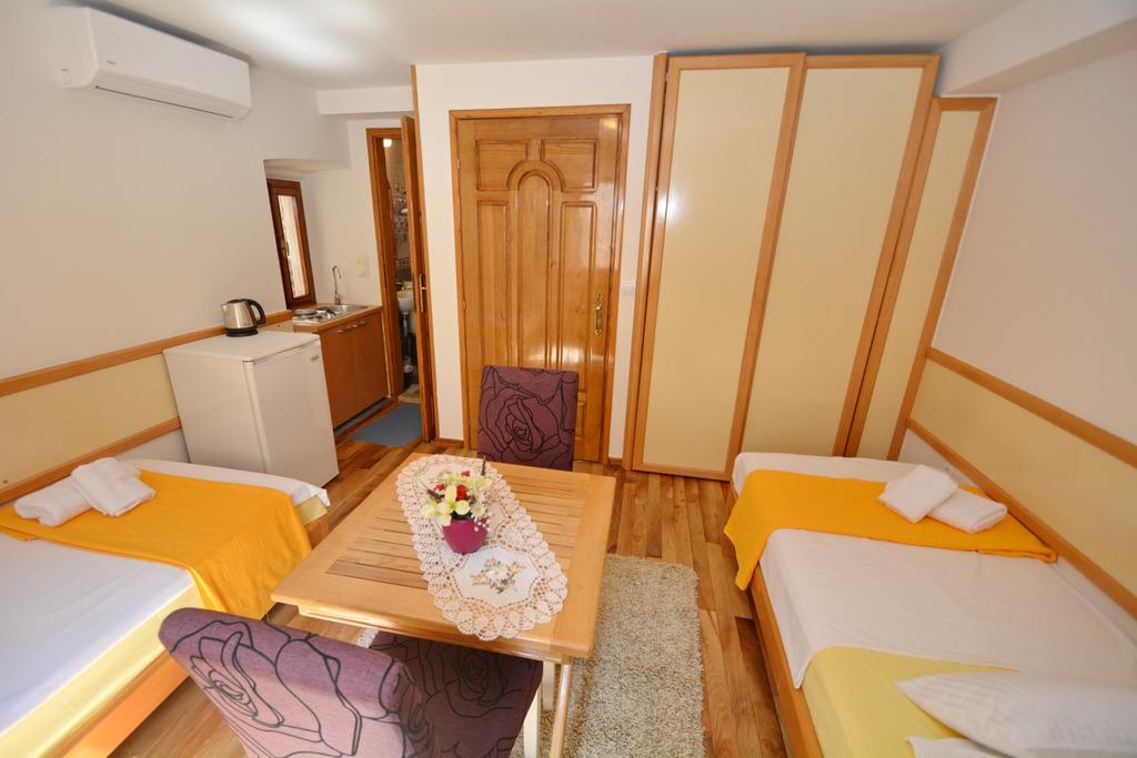 Apartment Belvi Kotor