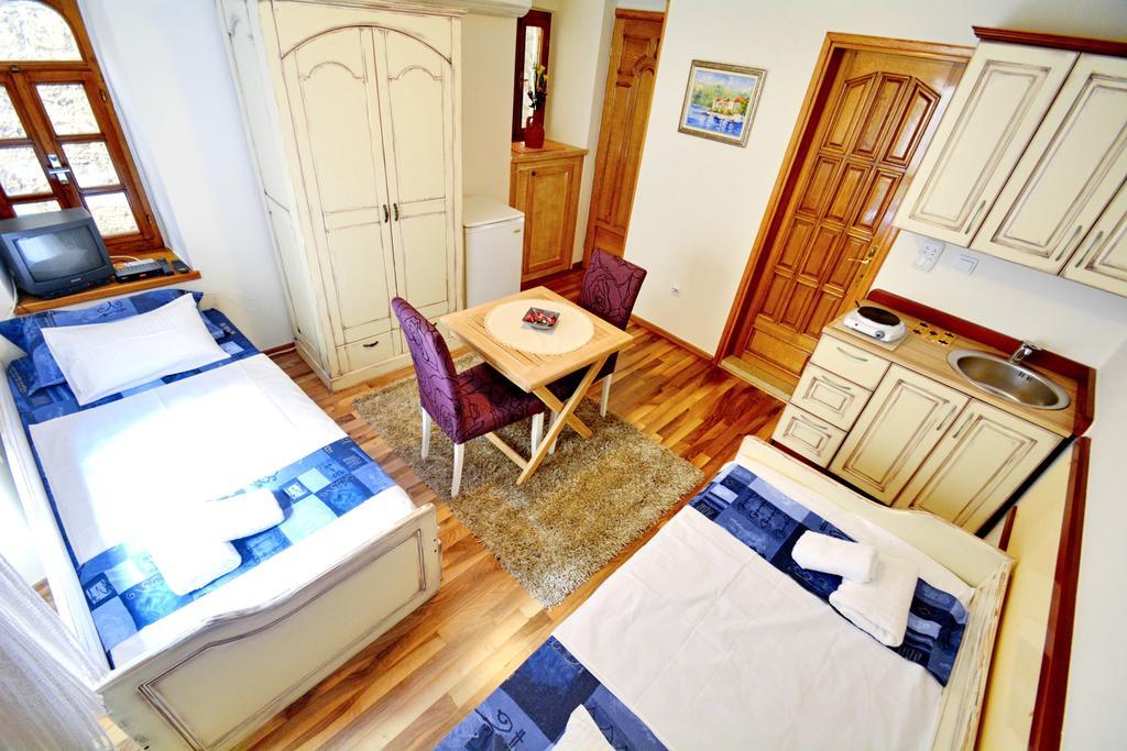 Apartment Belvi Kotor